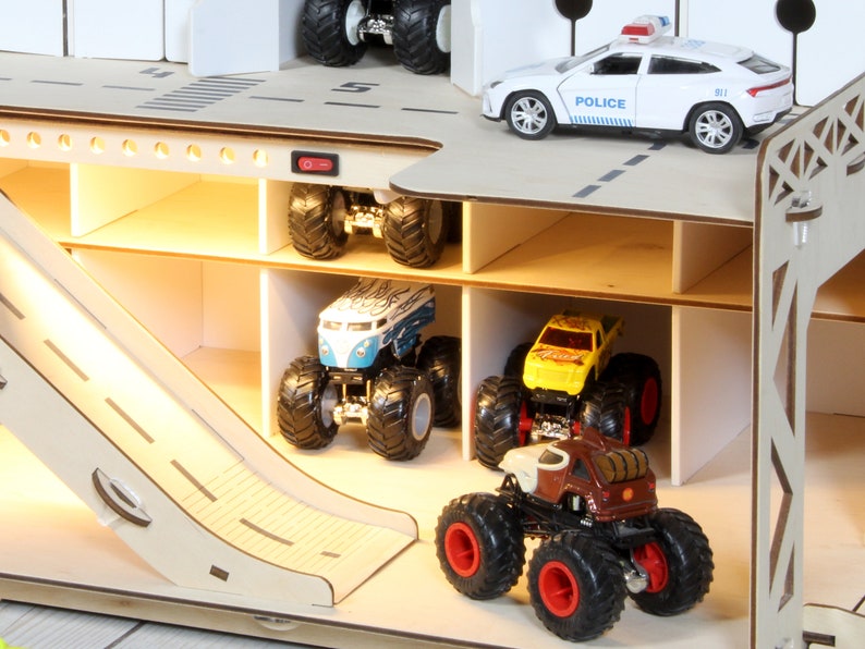 🚗Toddler Boy Gift, Toy Car Storage for 1/64 Scale Diecast Wheel Toys,Mini Toy Parking Lot🎁